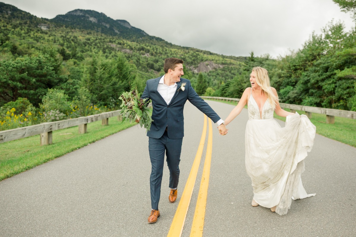 simple-mountain-elopement-christa-norman
