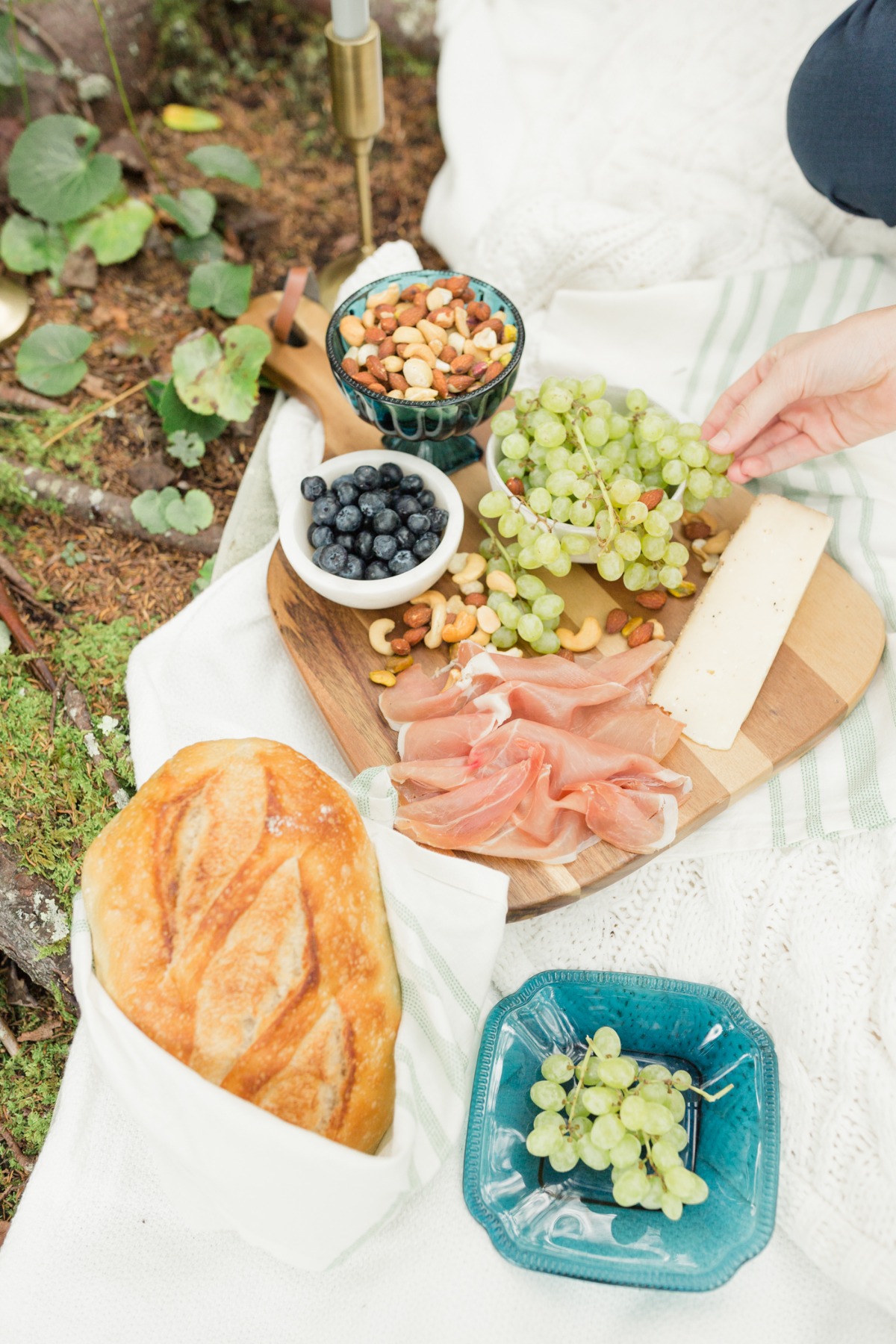 simple-mountain-elopement-christa-norman