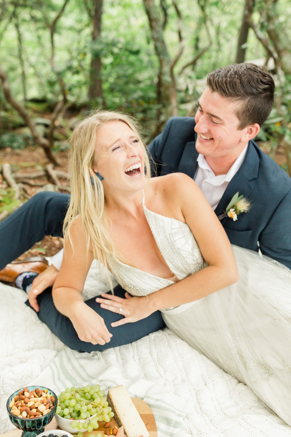 simple-mountain-elopement-christa-norman