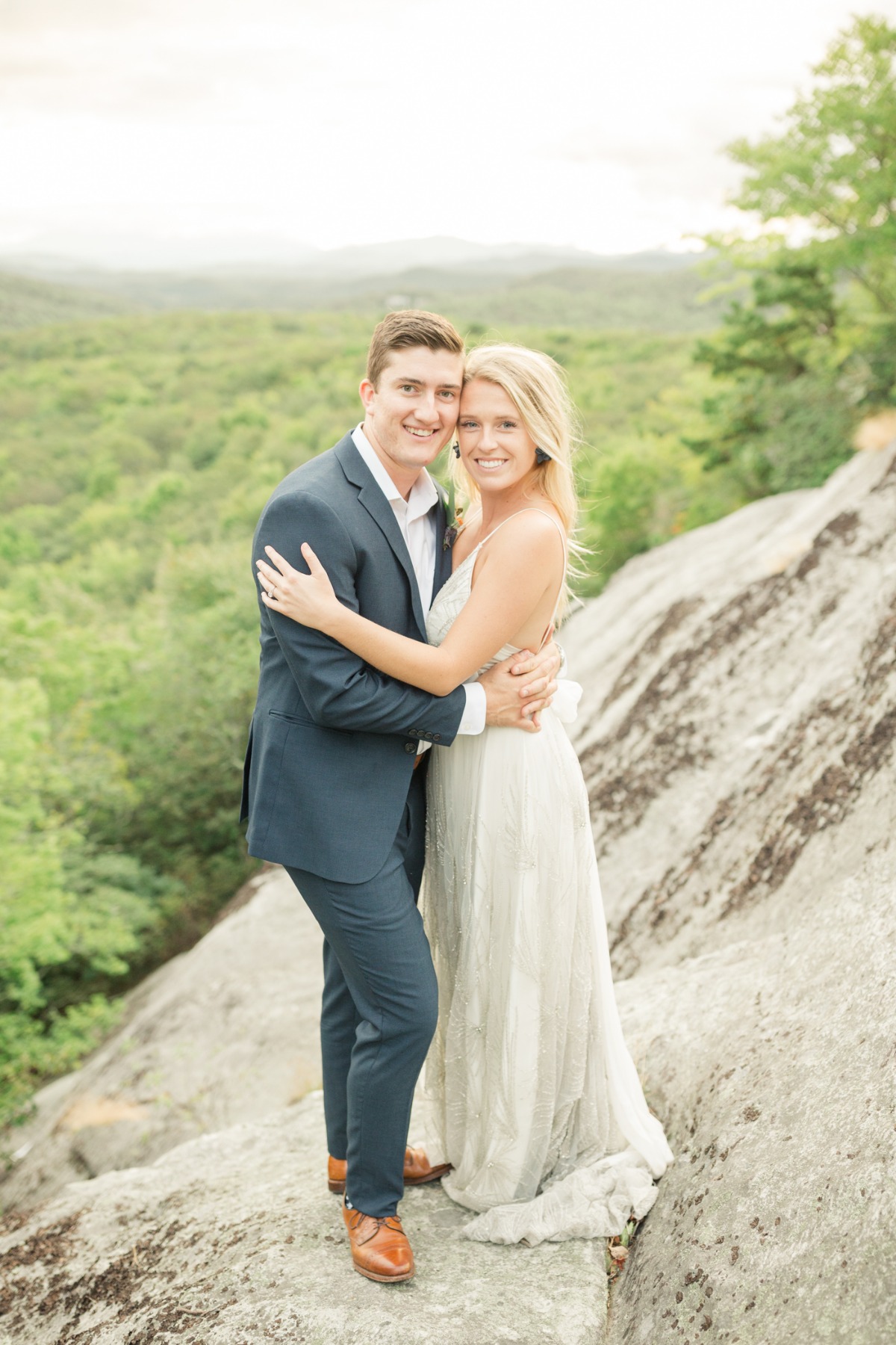 simple-mountain-elopement-christa-norman