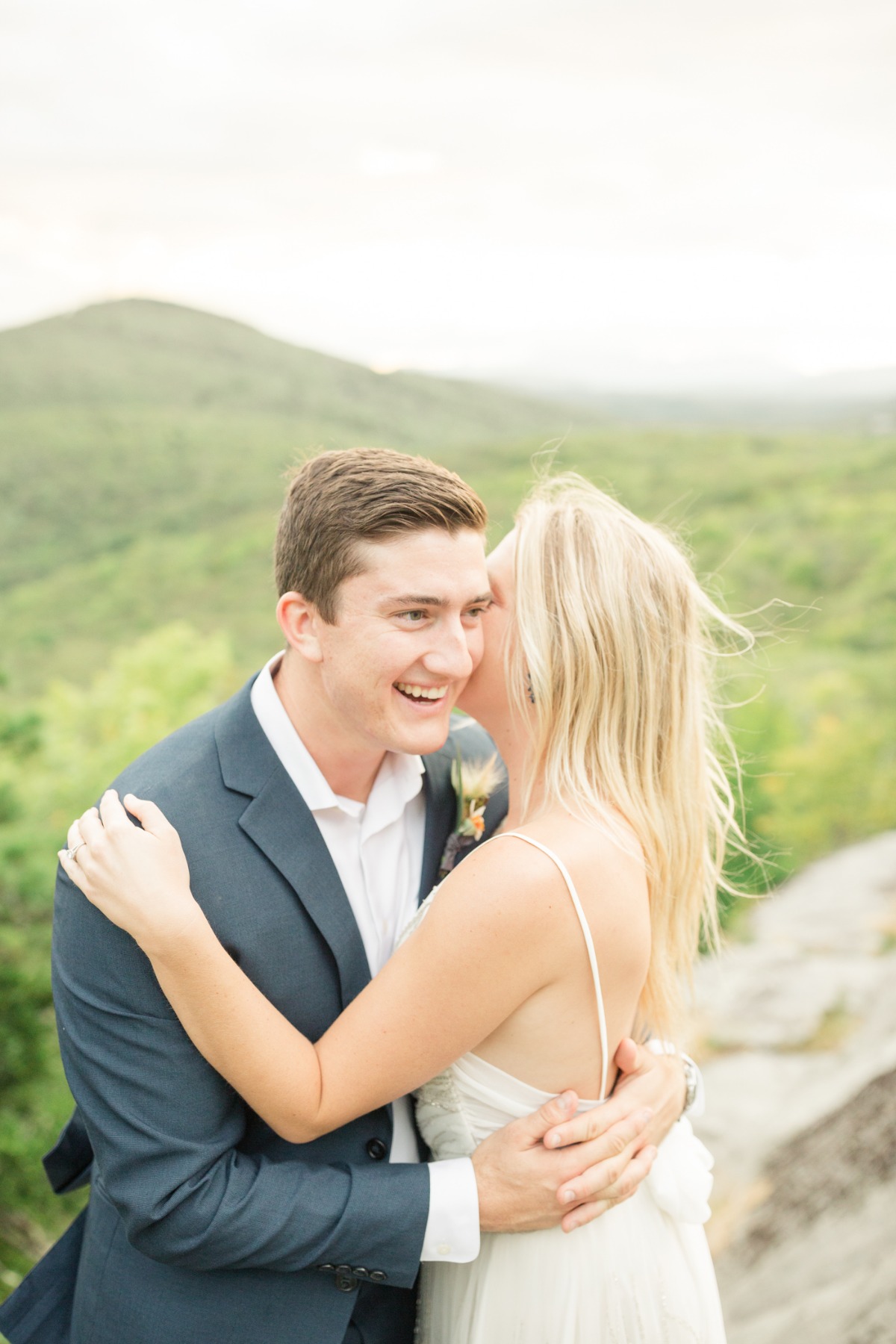 simple-mountain-elopement-christa-norman