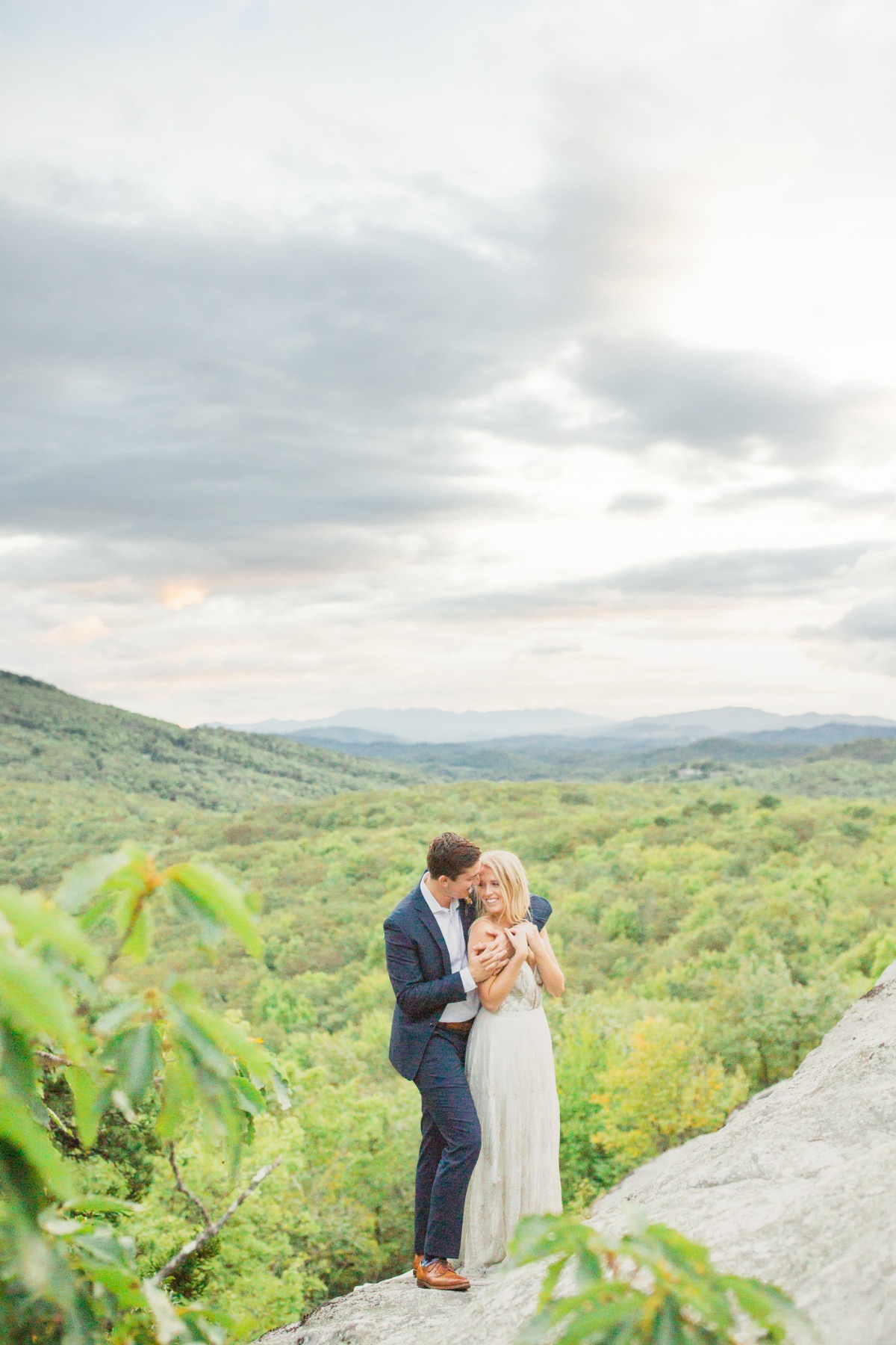 simple-mountain-elopement-christa-norman