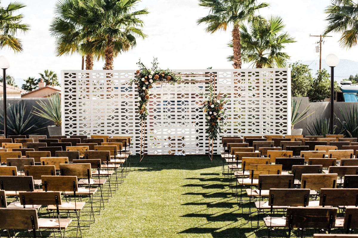 Modern wedding in Palm Springs