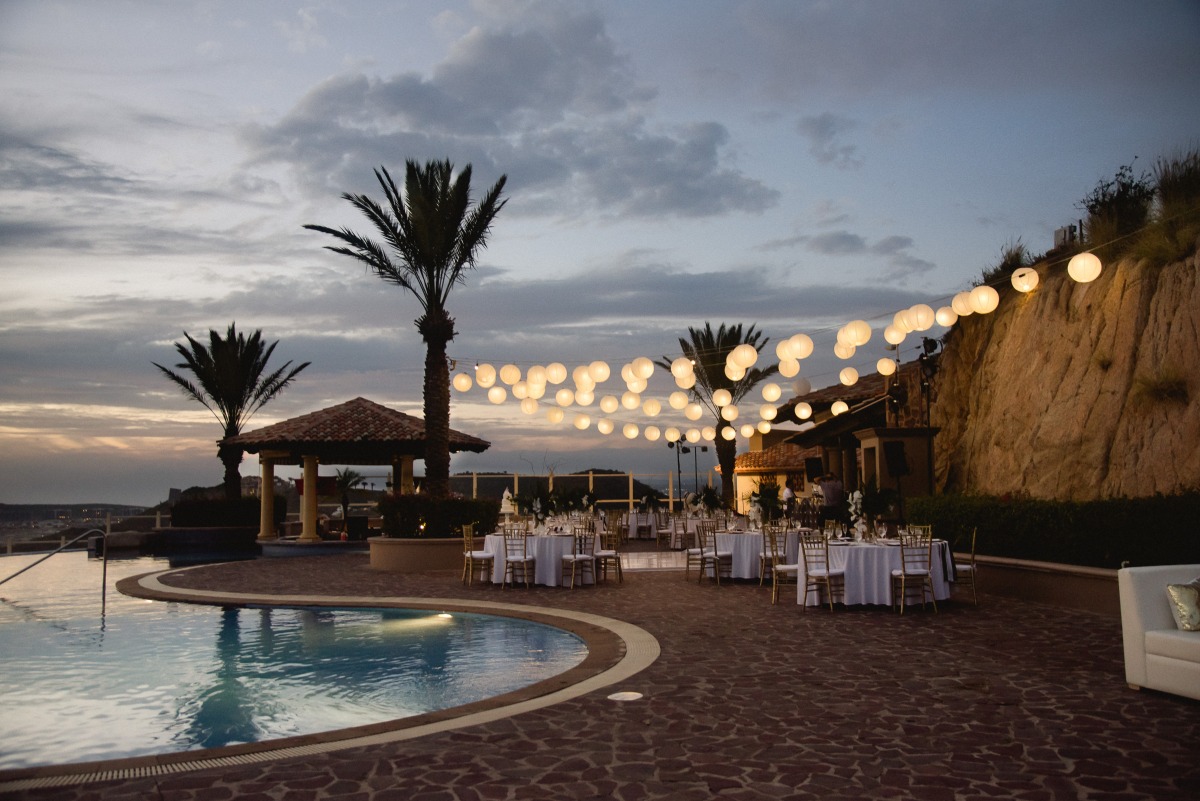 Cabo poolside reception