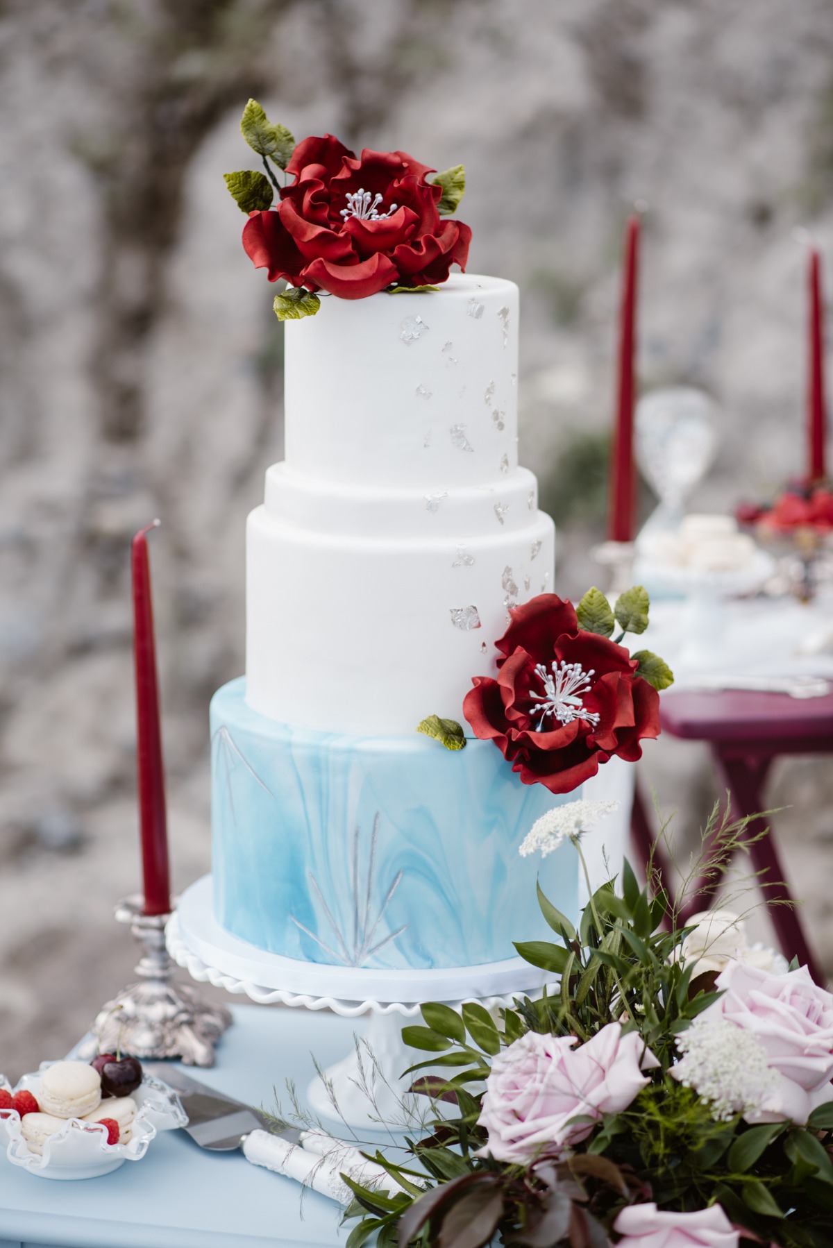 Blue, white, and silver wedding cake