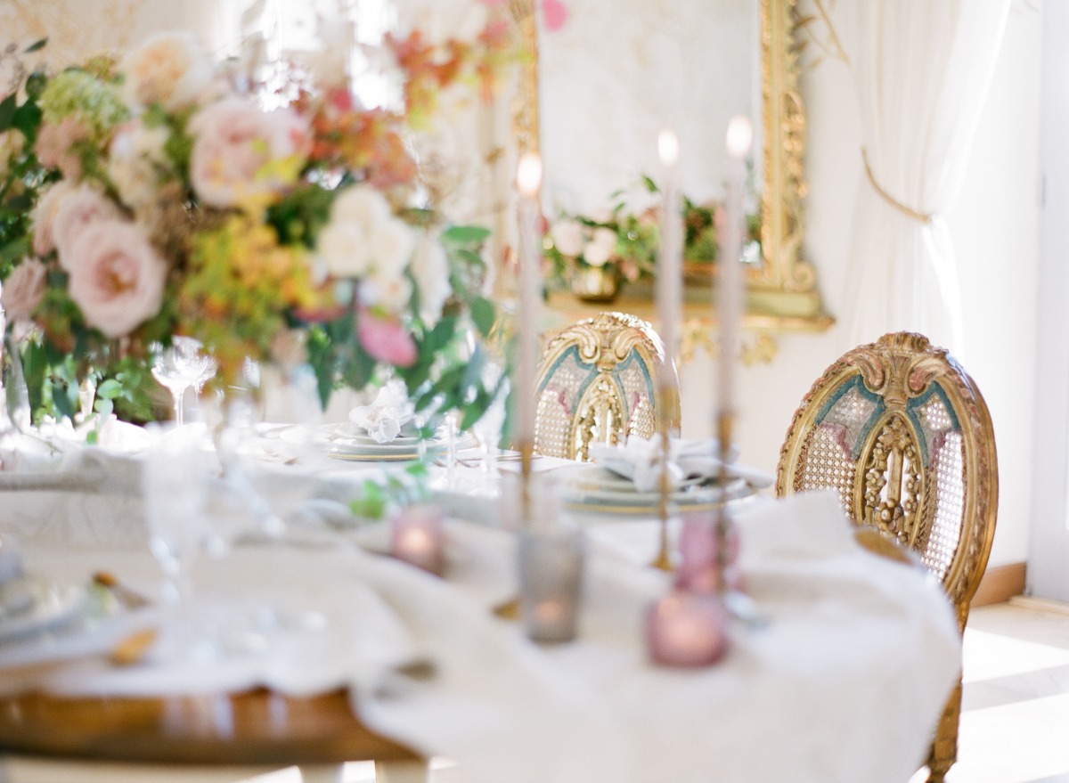 chateau_mcely_wedding_editorial_nikol_bo