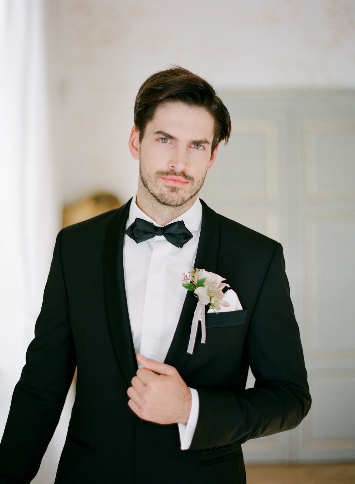 chateau_mcely_wedding_editorial_nikol_bo