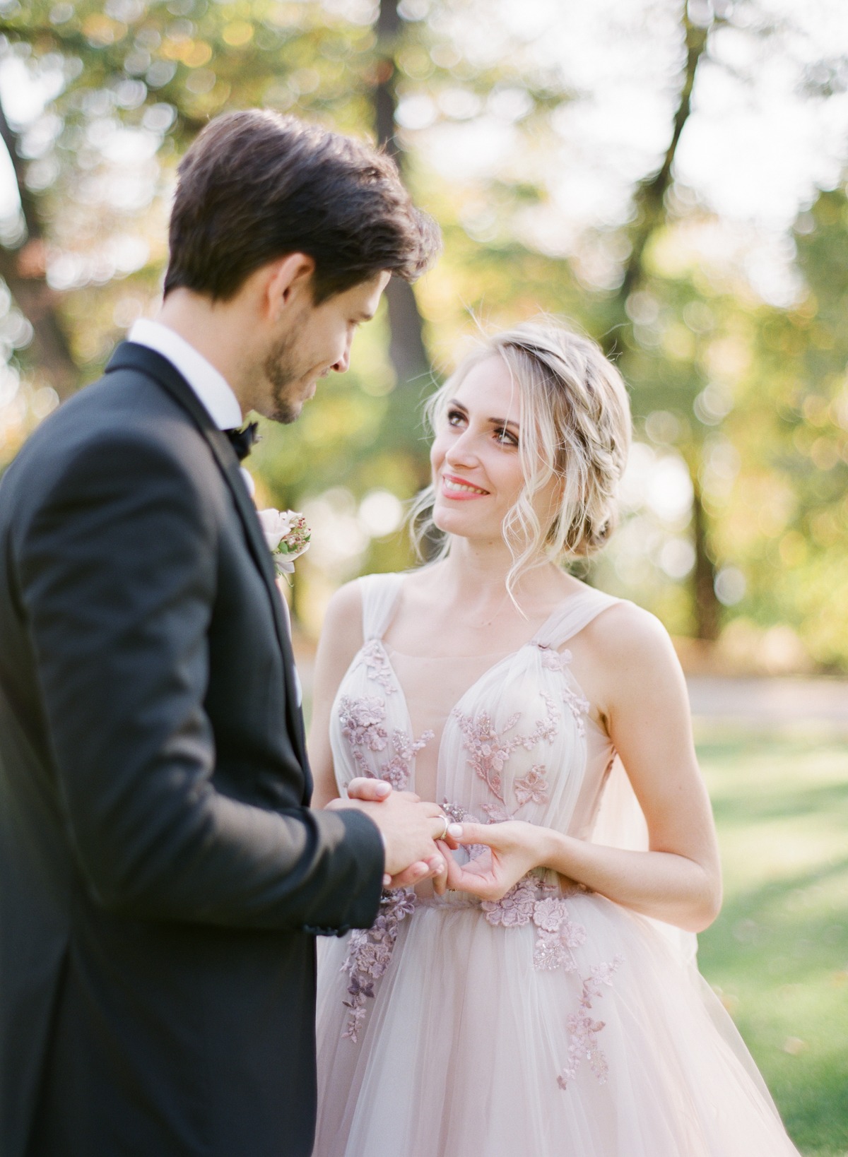 chateau_mcely_wedding_editorial_nikol_bo