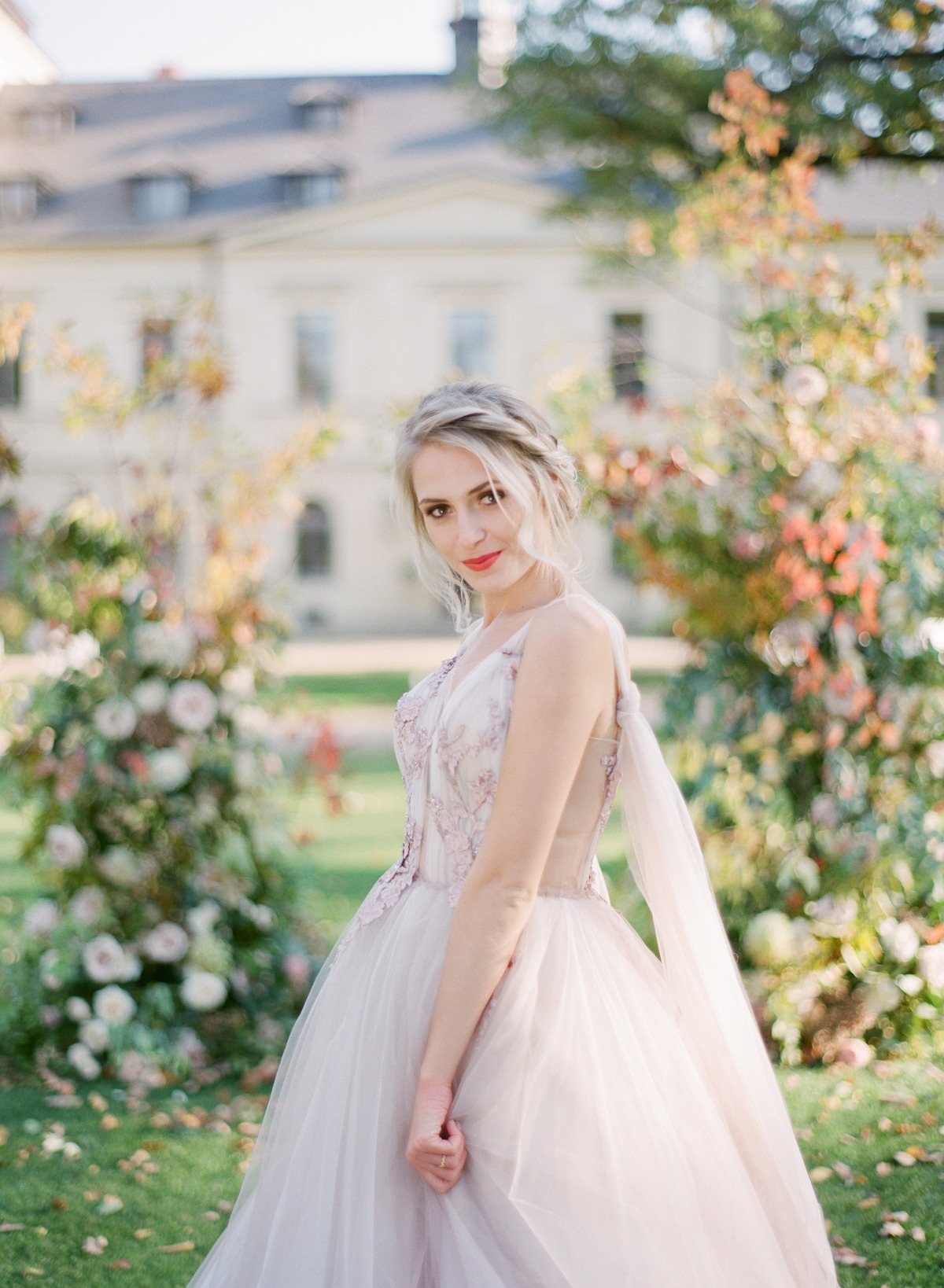 chateau_mcely_wedding_editorial_nikol_bo