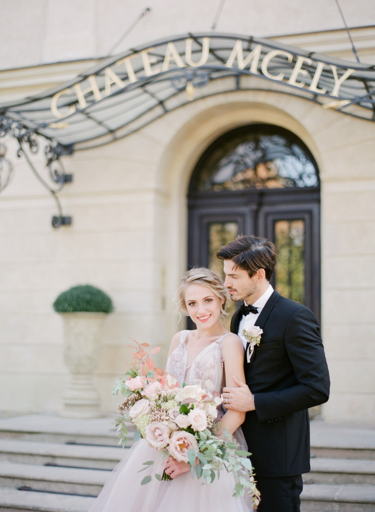 chateau_mcely_wedding_editorial_nikol_bo