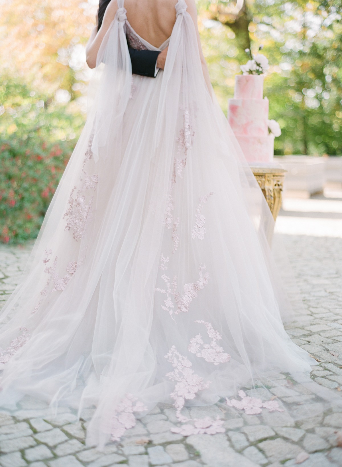 chateau_mcely_wedding_editorial_nikol_bo
