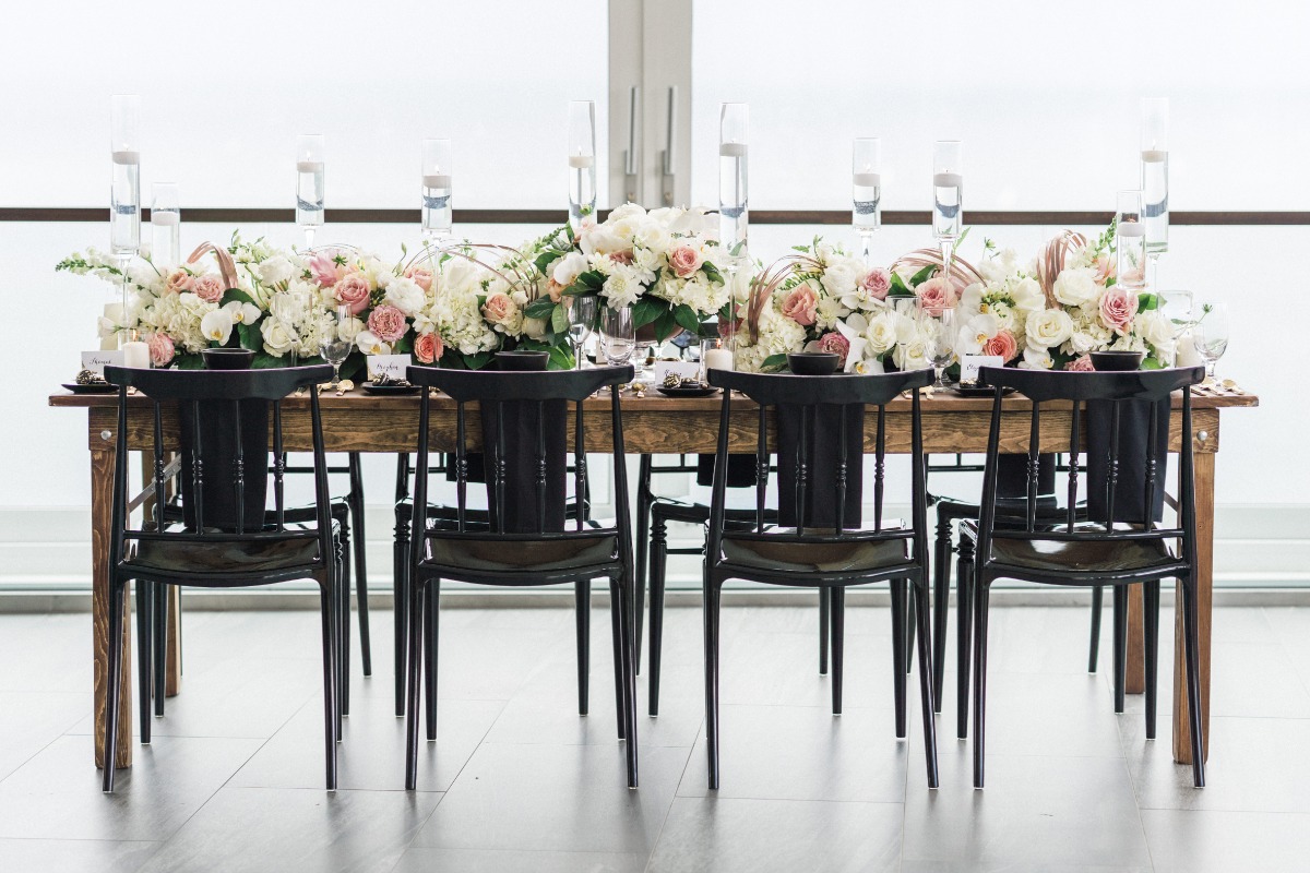modern wedding table decor idea