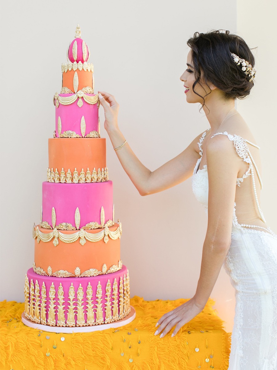 How to Play With Bright Colors On Your Wedding Day