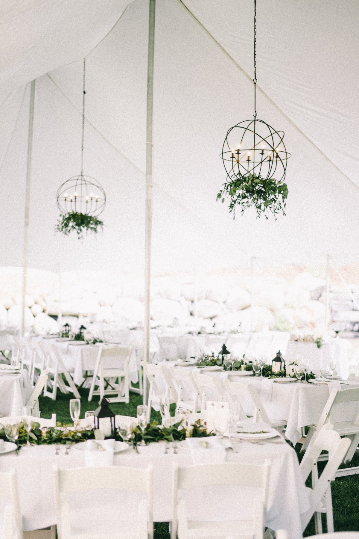 Natural chic tent reception