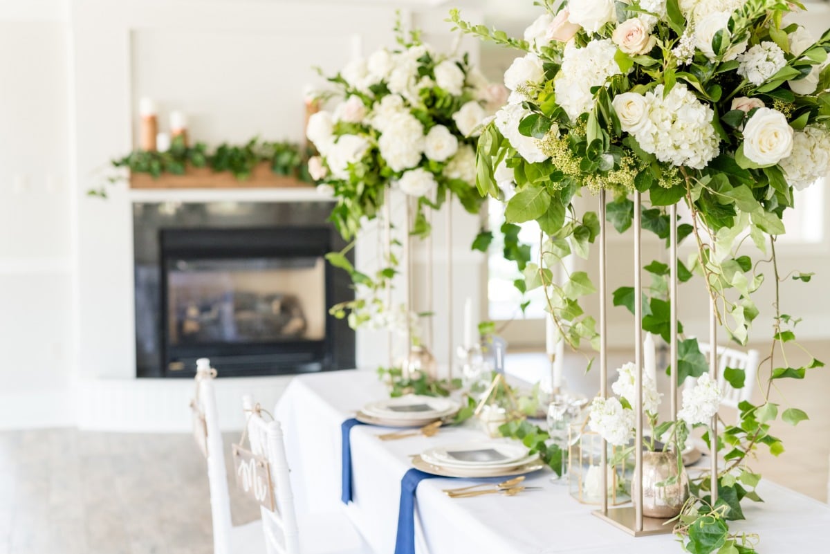 chic white gold and blue wedding table decor