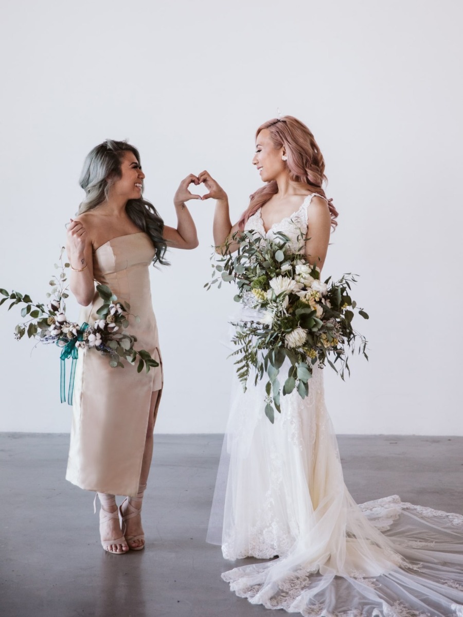 Ultra Modern Chic Wedding That's Overflowing With Love and Style