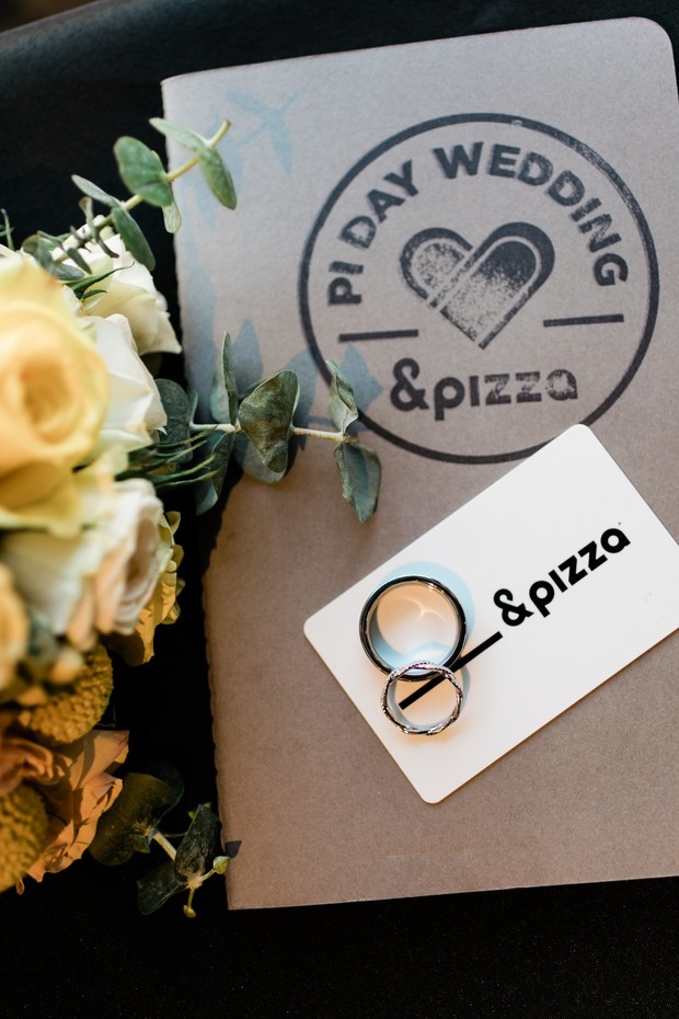 These Couples Celebrated Pi Day By Getting Married at &pizza