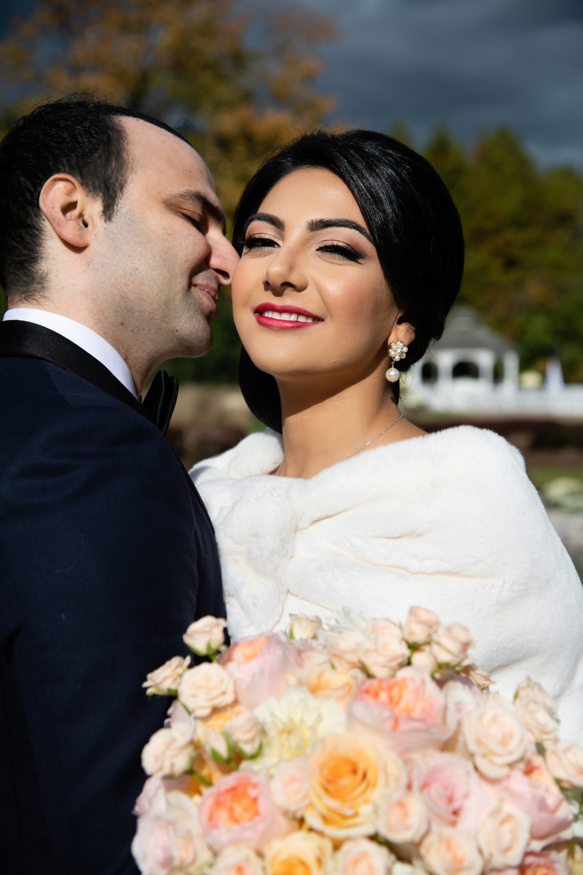 69-bride-and-groom-portrait-at-unionvill