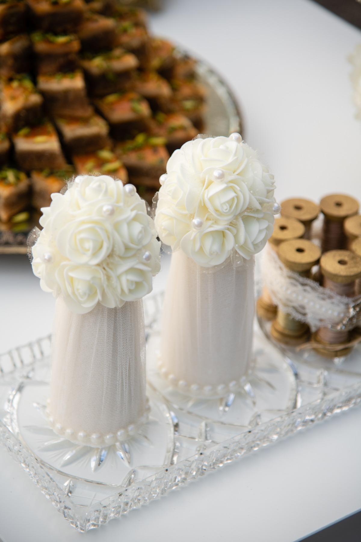 86-ceremonial-sugar-loaves-persian-weddi