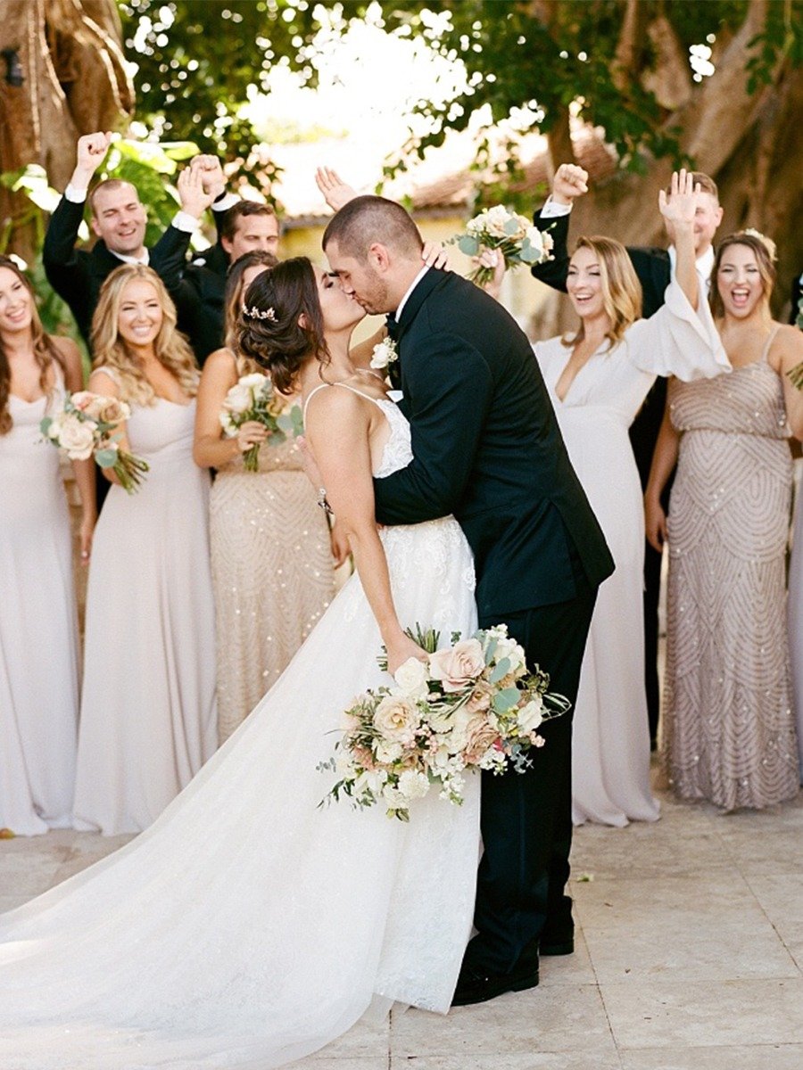 A Chic And Glam Wedding That Feels Very Now