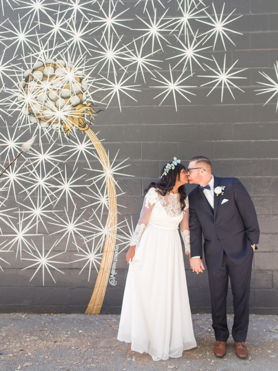 A Modern Chic White Gold and Navy Wedding