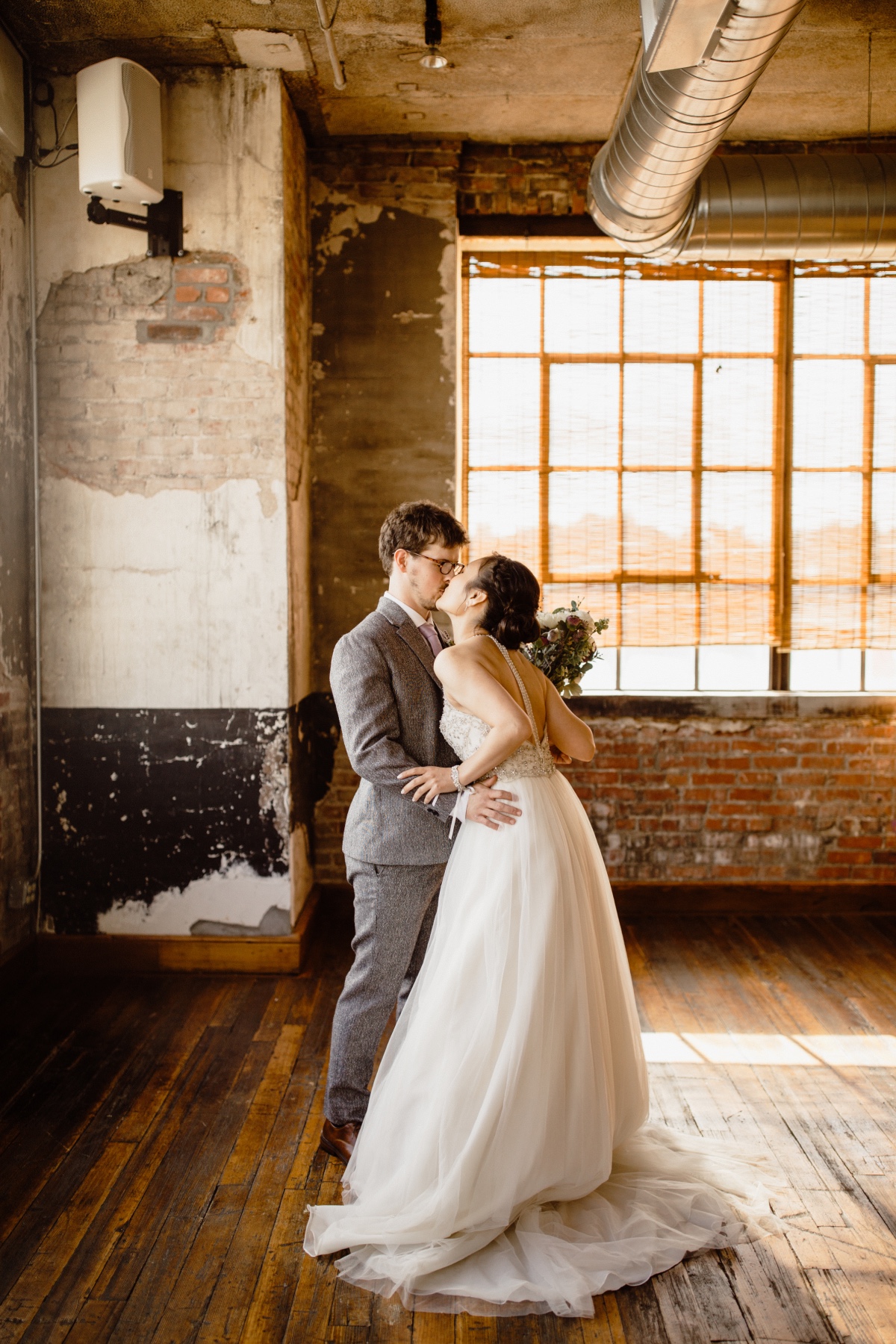 bride-and-the-bauer-kansas-city-wedding