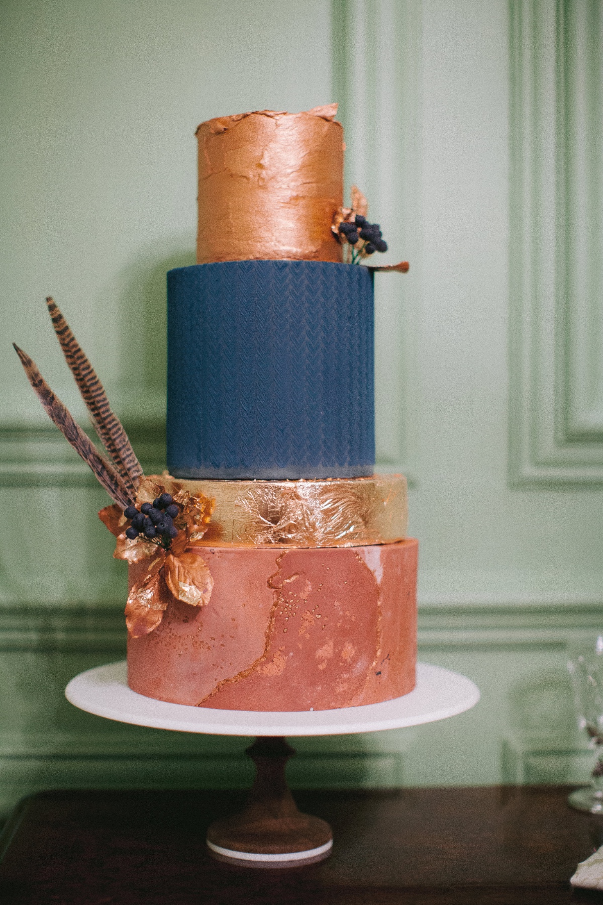 rose gold and blue wedding cake