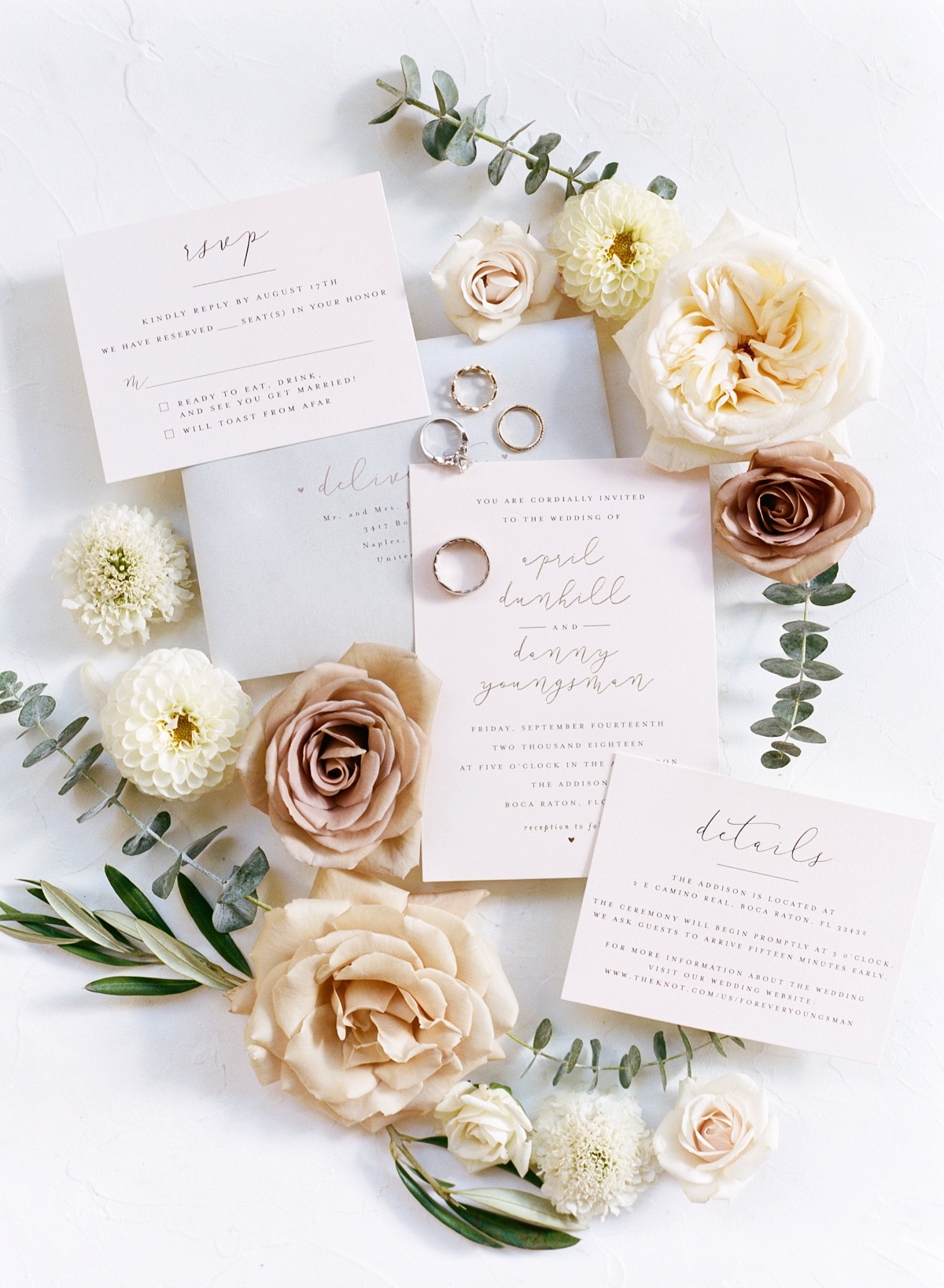 simple and elegant wedding invitations
