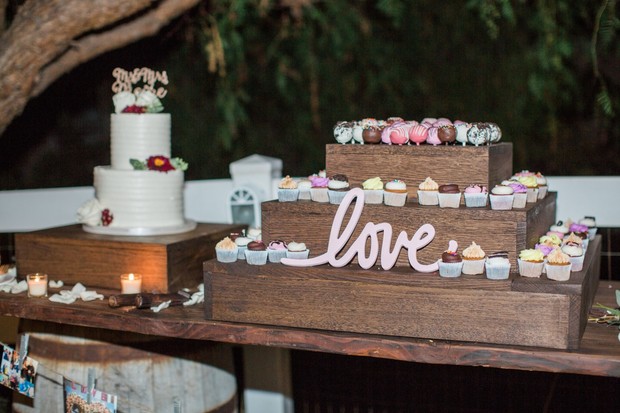 cupcake and cake pop stand dessert table