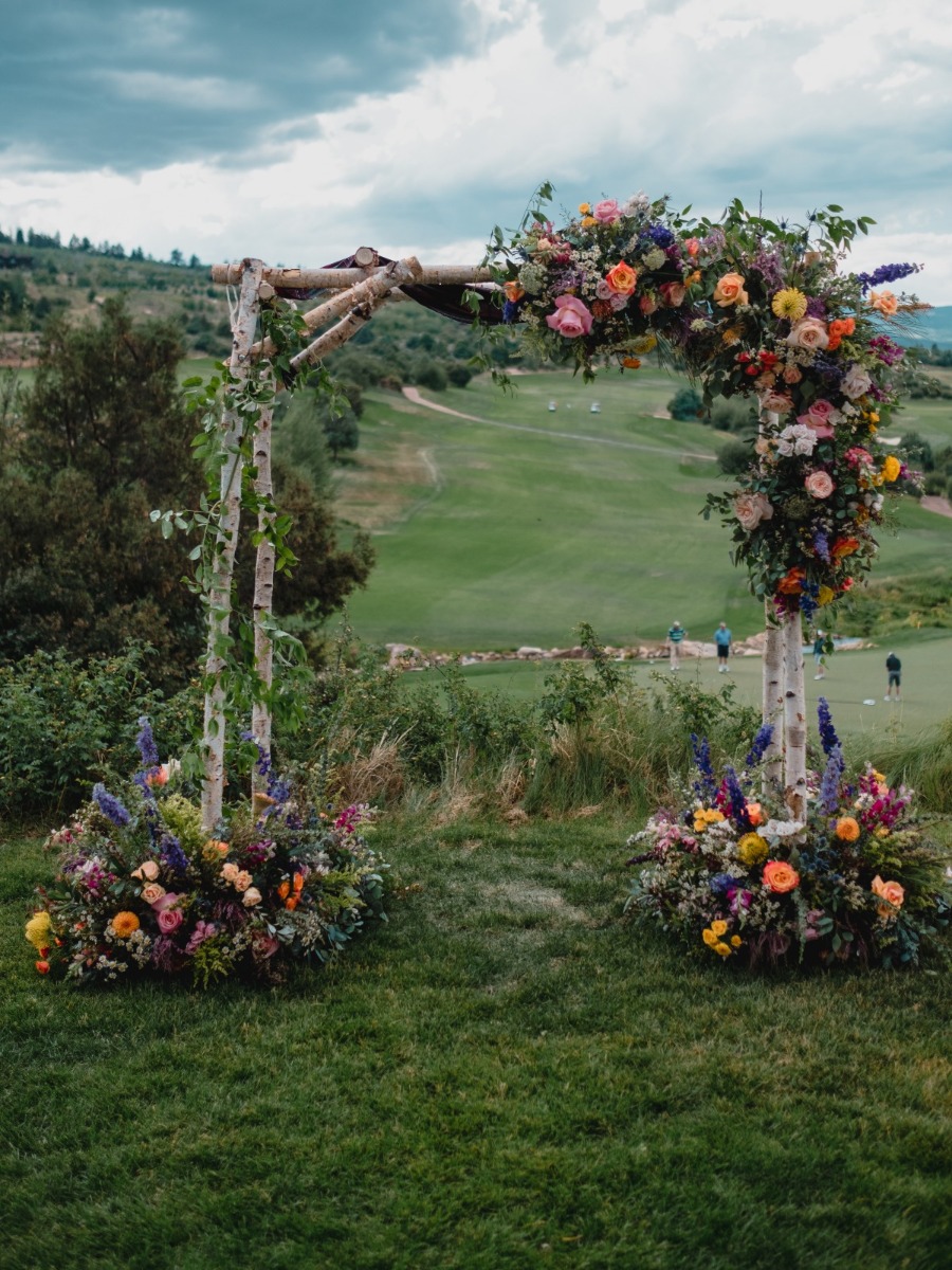 How to Style a Wedding With Colorful Flowers