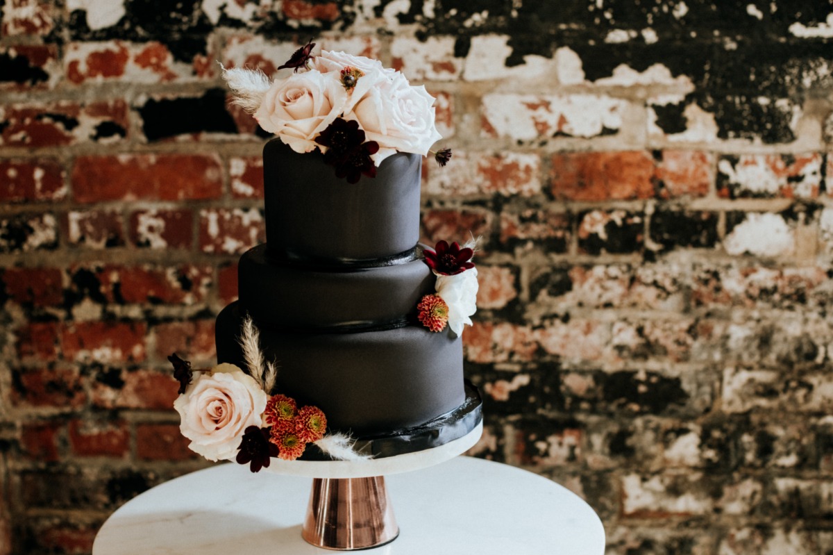 roundhouse-industrial-wedding-kim-jay-ph