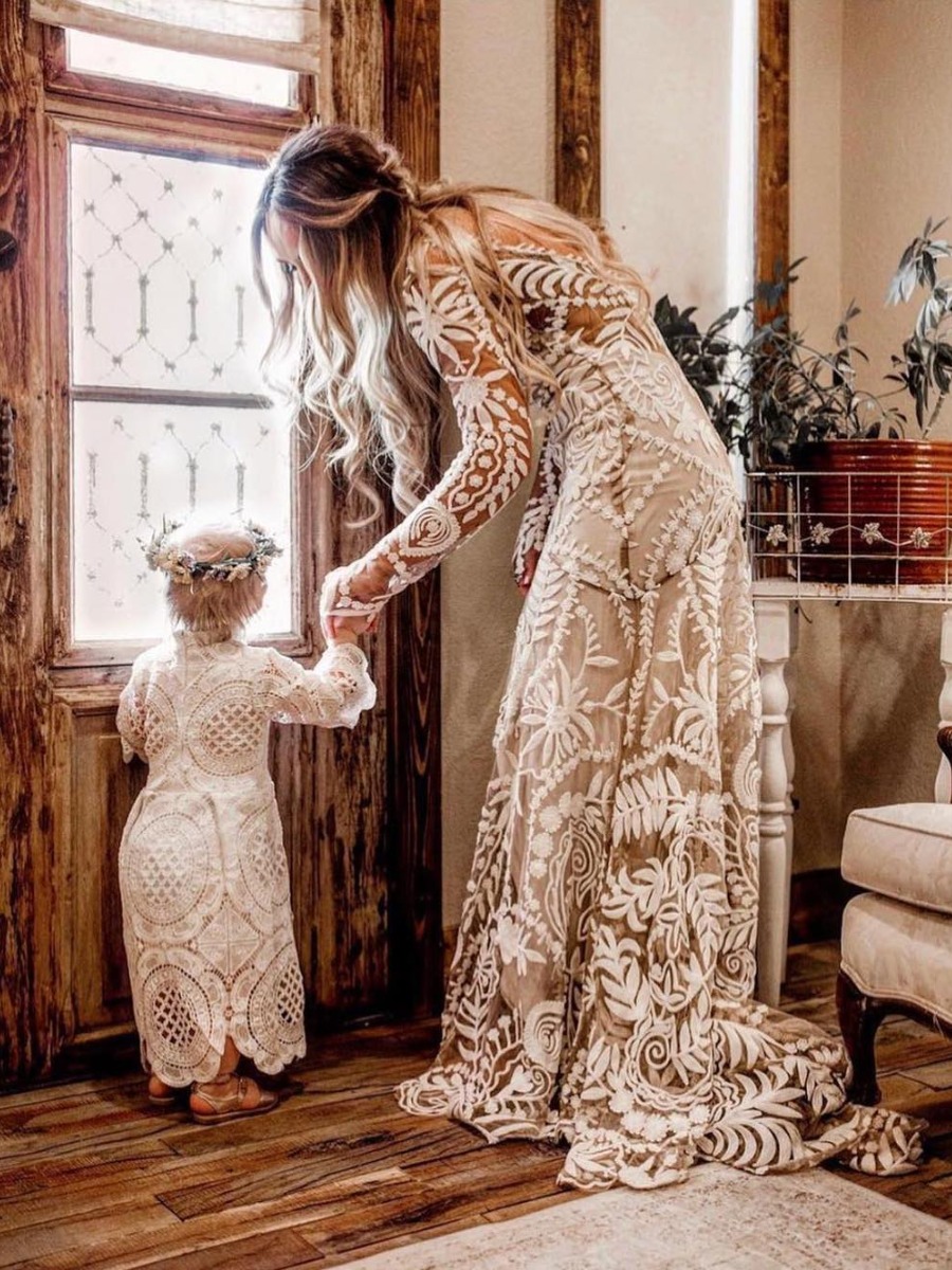 These Matching Brides and Flower Girls Give Us All the Feels