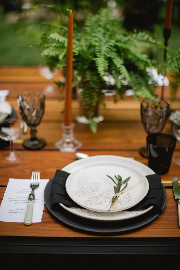 Sprig of greenery place setting