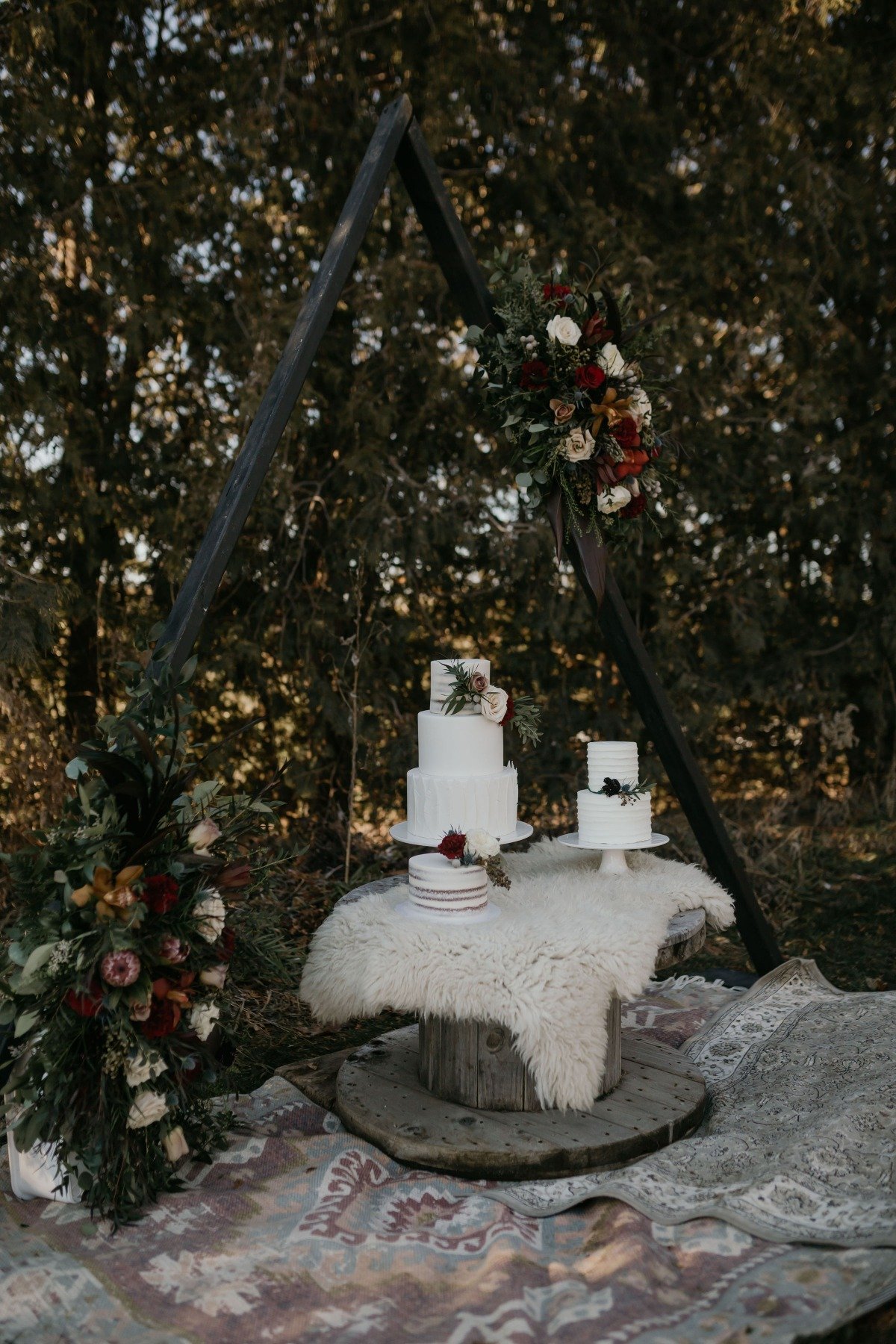 Wedding cake stand ideas