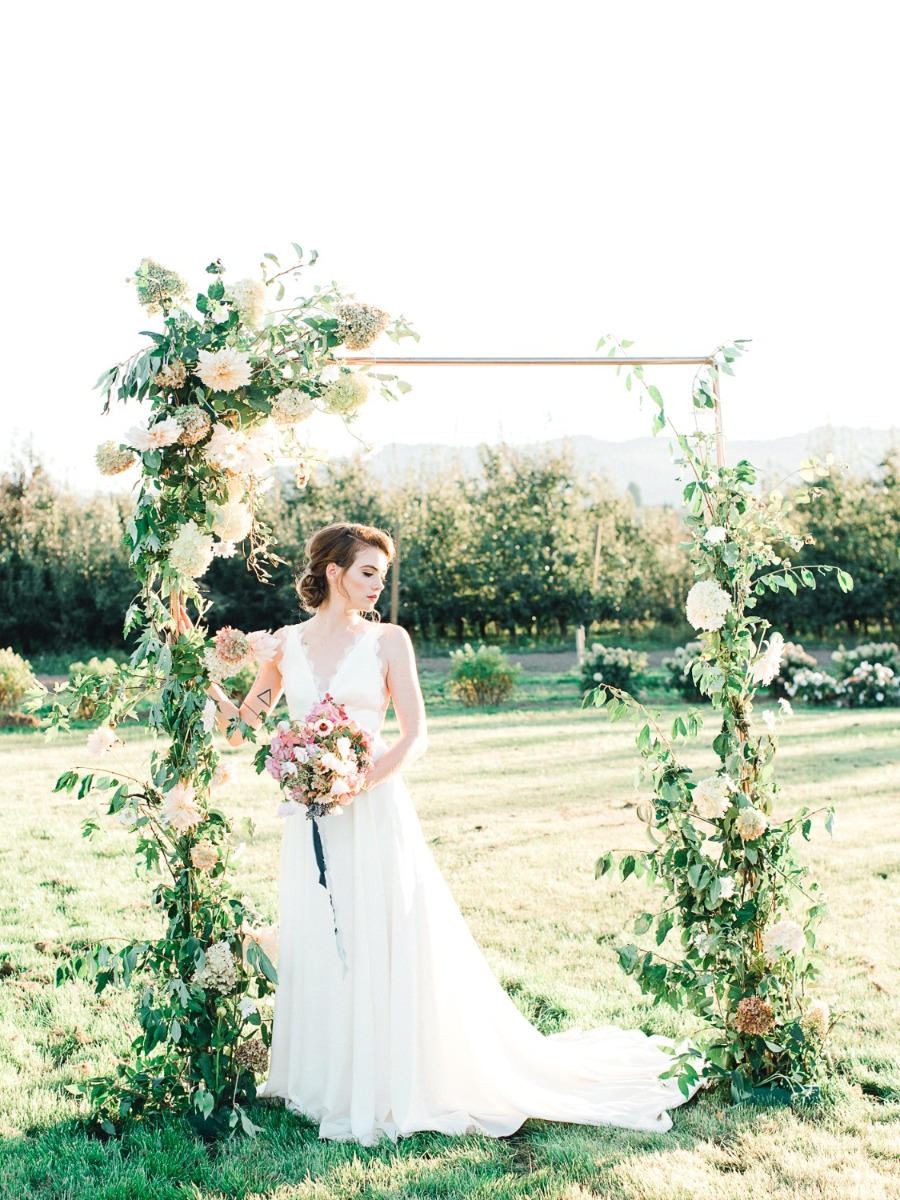 How to Style a Laid-Back Spring Wedding in an Orchard