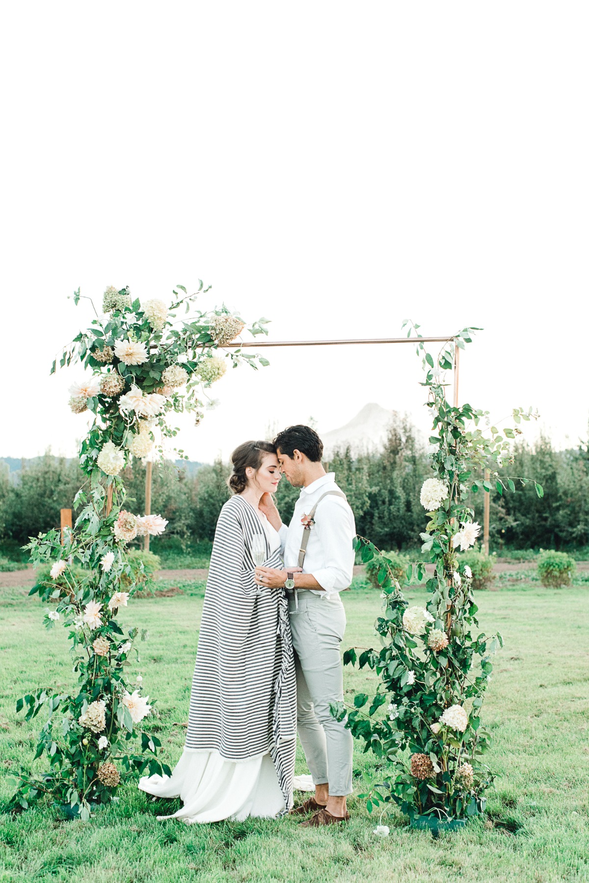 alfresco_pear_orchard_styled_shoot-91
