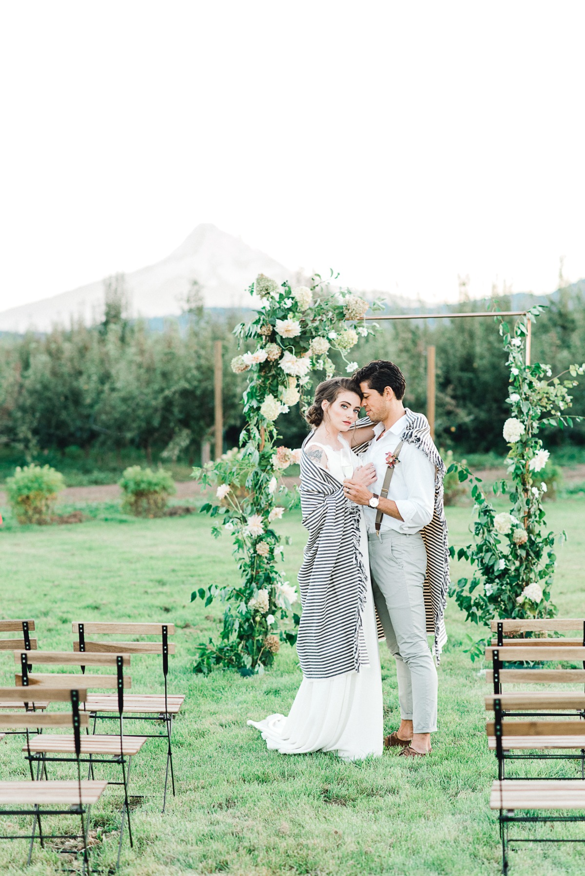alfresco_pear_orchard_styled_shoot-93
