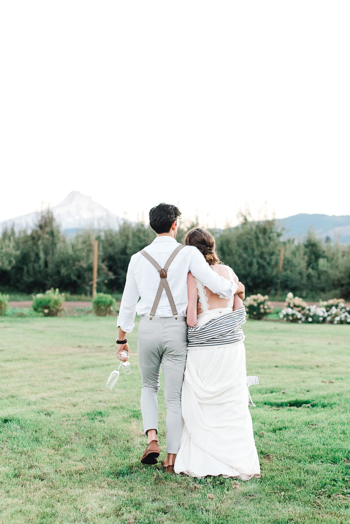 alfresco_pear_orchard_styled_shoot-97