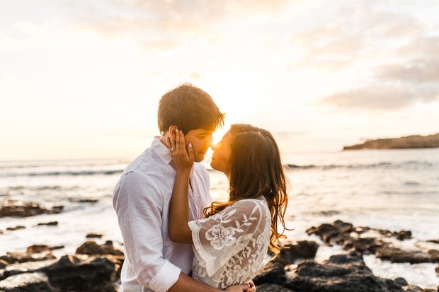 sunset engagement shoot in Hawaii