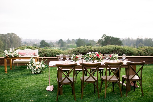 wedding table decor outdoors
