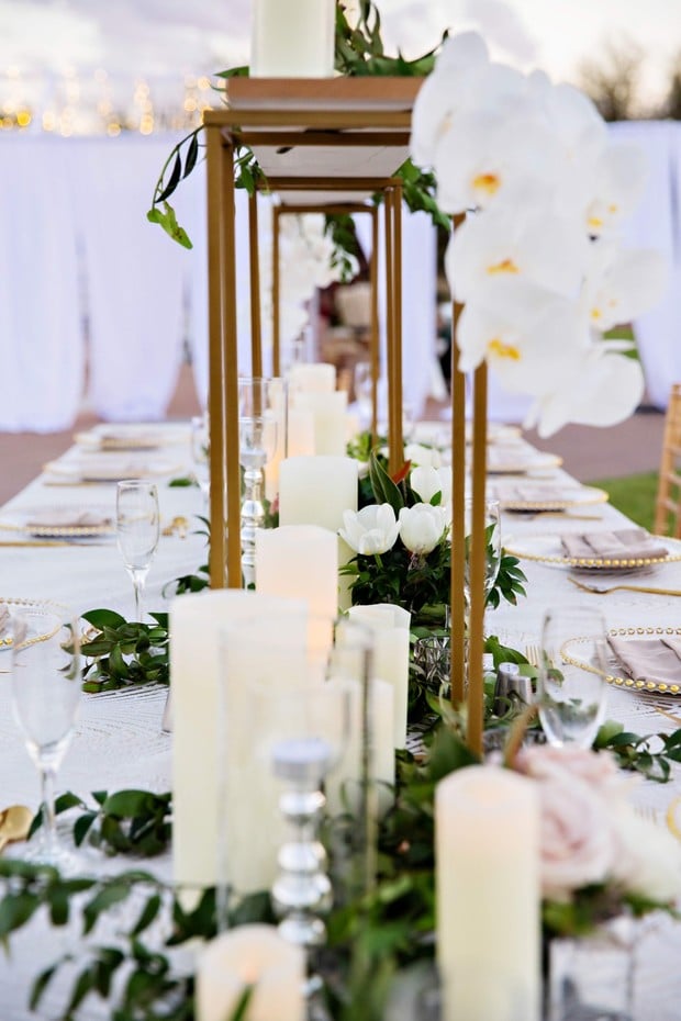 modern white and floral table decor