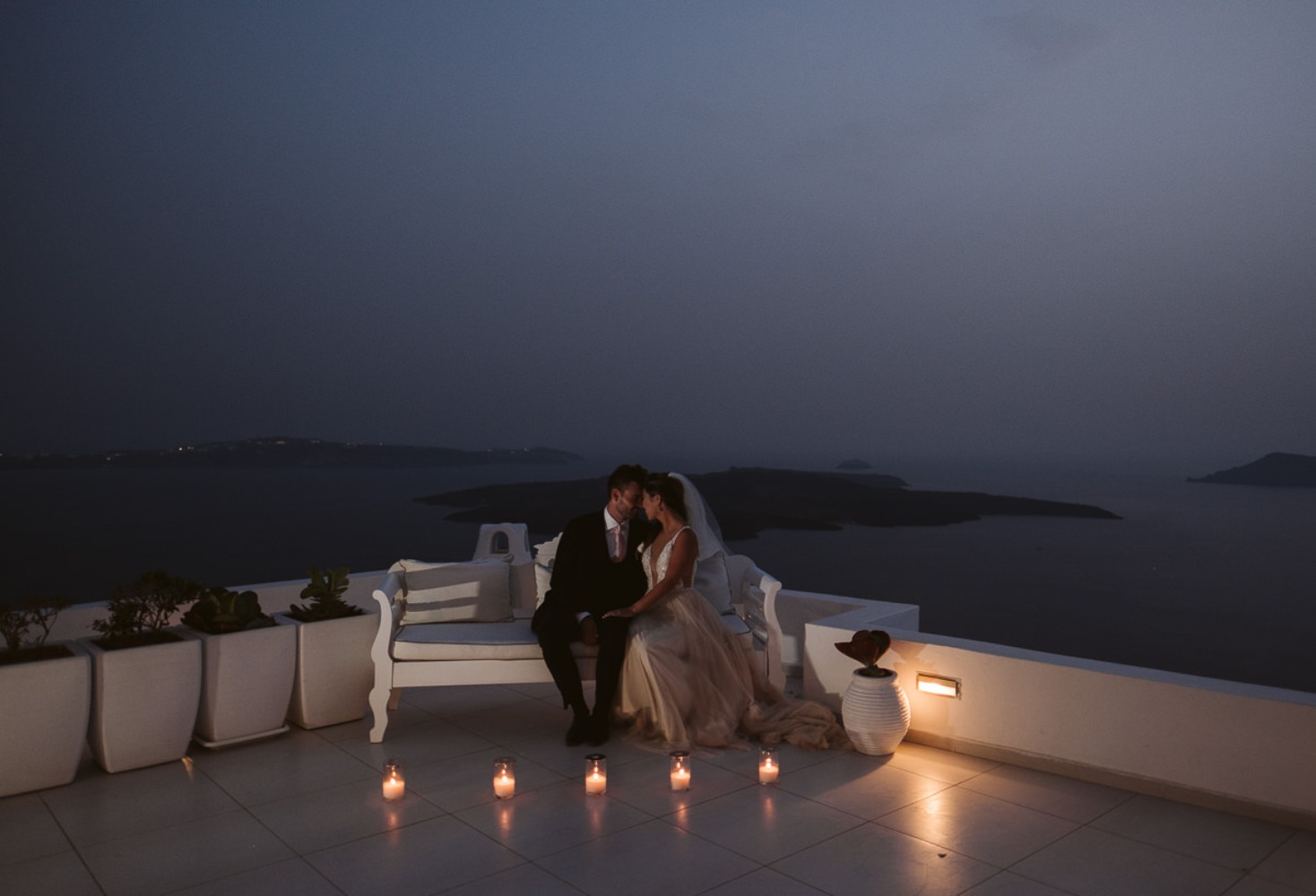 michele-and-chad-elopement-in-santorini