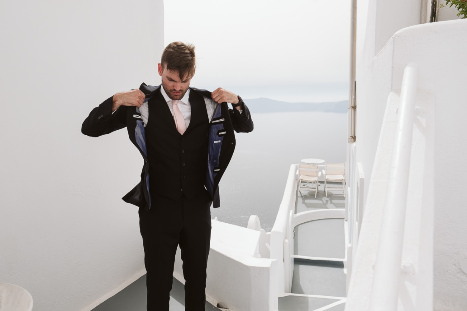 michele-and-chad-elopement-in-santorini