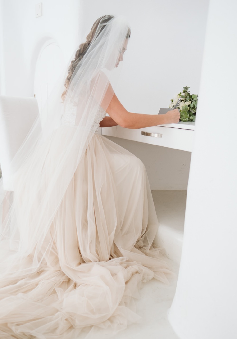 michele-and-chad-elopement-in-santorini