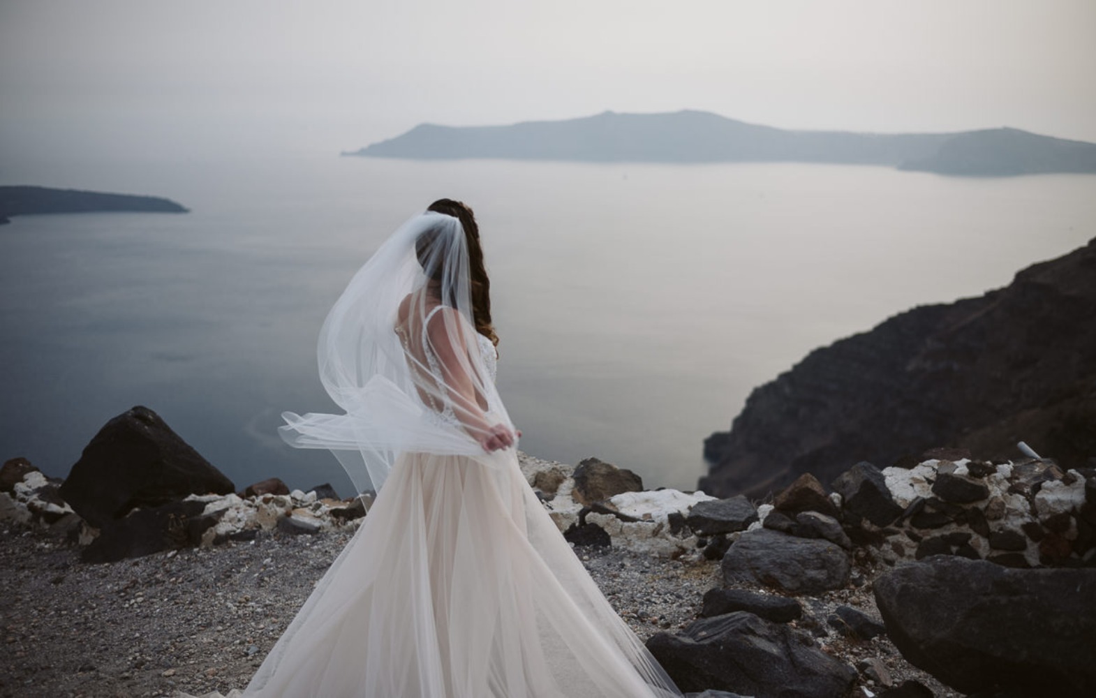michele-and-chad-elopement-in-santorini