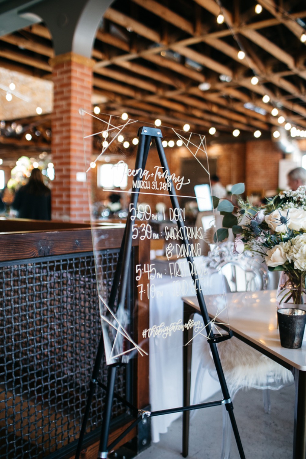 mid-century-modern-mystique-wedding-idea