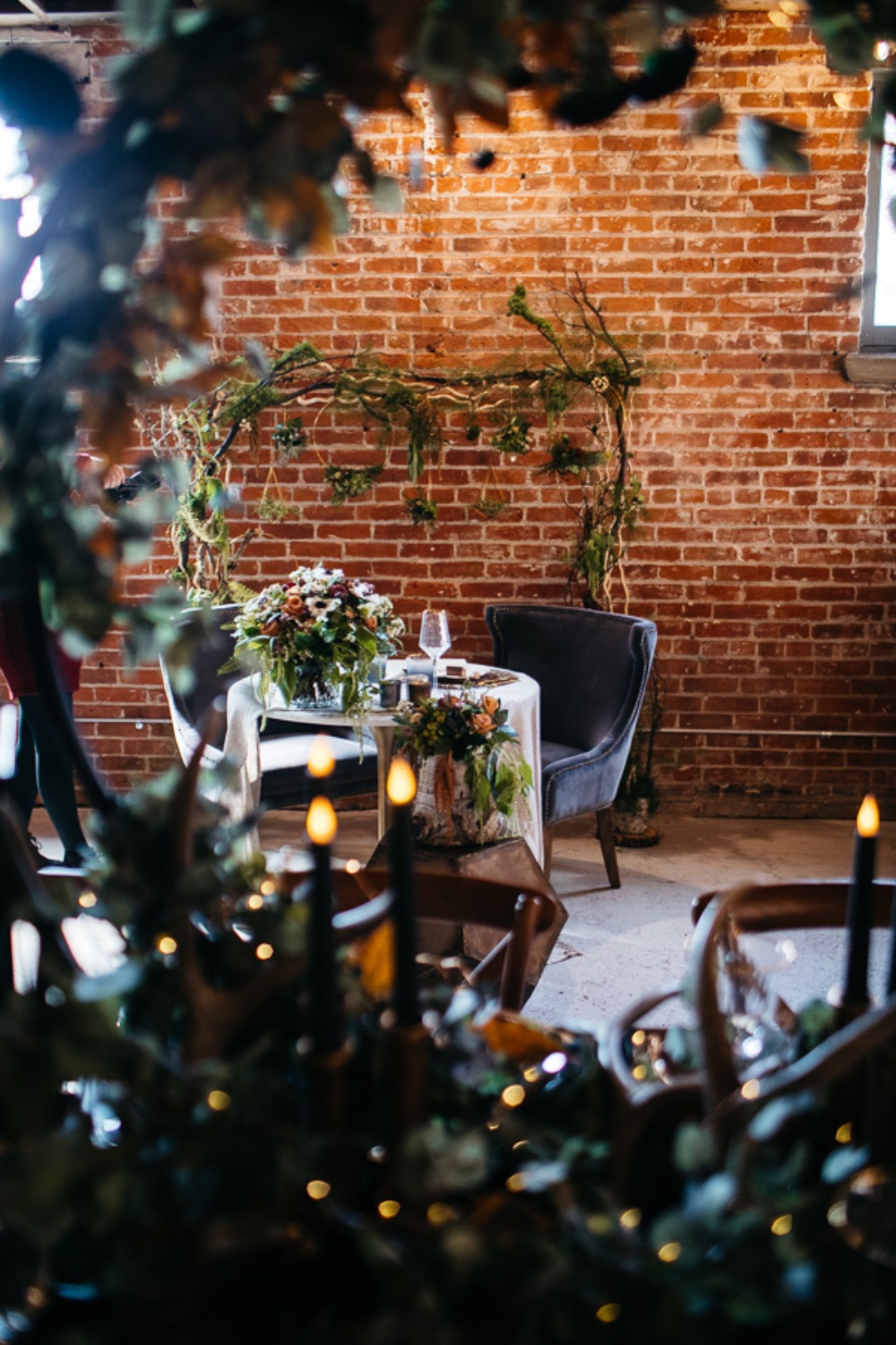 mid-century-modern-mystique-wedding-idea