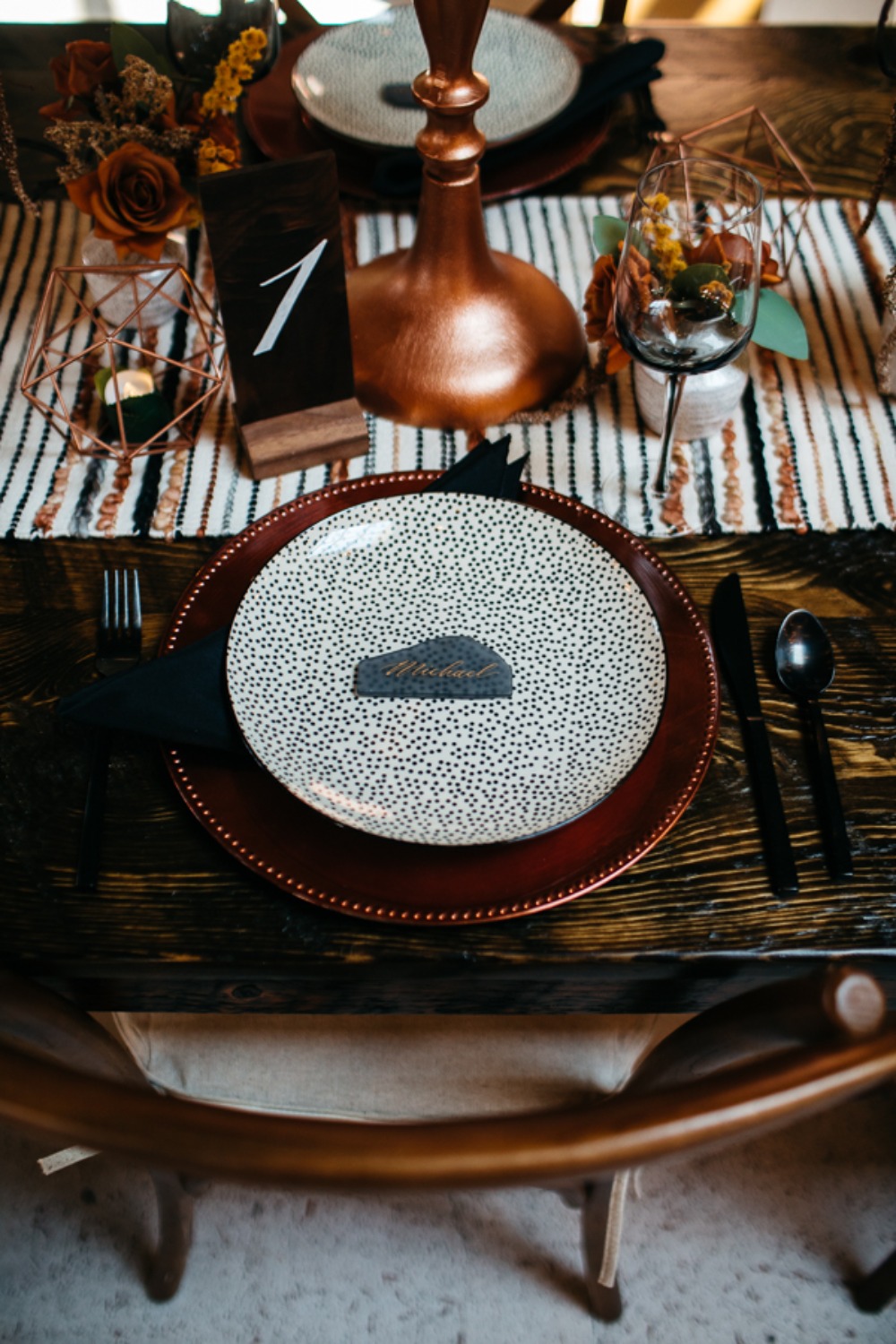 mid-century-modern-mystique-wedding-idea