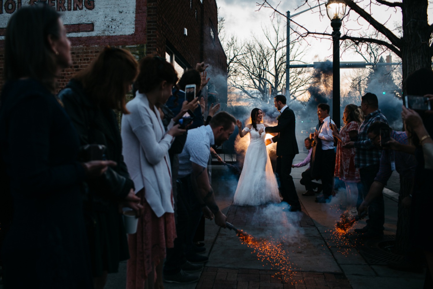 mid-century-modern-mystique-wedding-idea