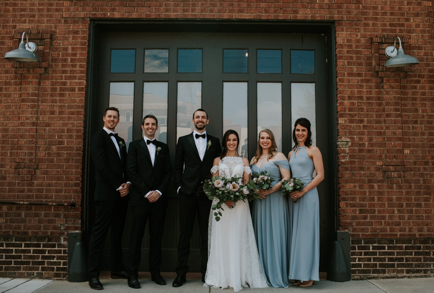 mid-century-modern-mystique-wedding-idea